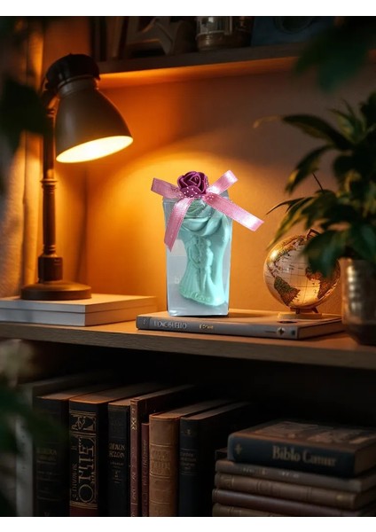 Kokulu Doğal Romantik Aşıklar Görünümlü Yeşil Renk Dekoratif Mum