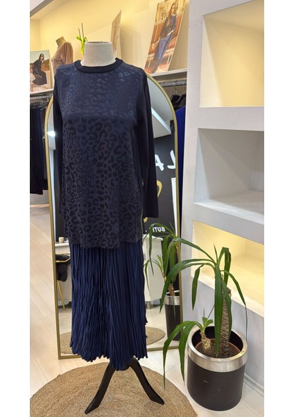 3002 Leopar Jakar Detay Merserize Tunik Lacivert fiyatları