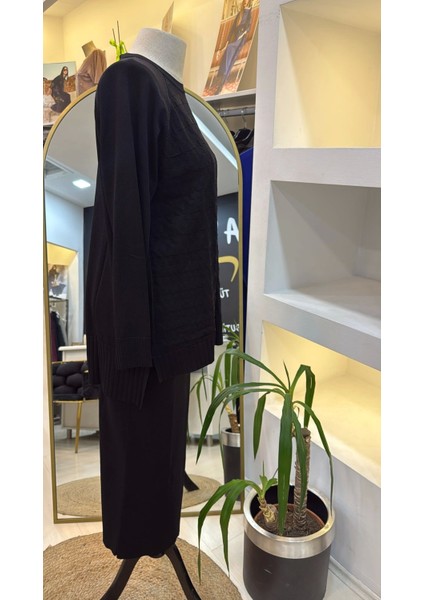 1350 Kazayağı Merserize Etekli Takım Siyah fiyatları