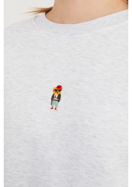 3 Iplik Ayıcık Nakışlı Bisiklet Yaka Sweatshirt fırsatları