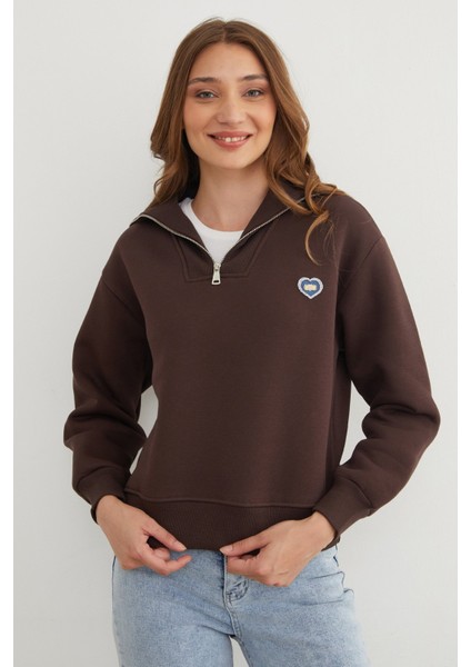 3 Iplik Kalp Nakışlı Yarım Fermuarlı Sweatshirt