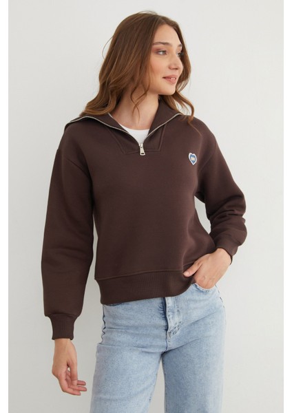 3 Iplik Kalp Nakışlı Yarım Fermuarlı Sweatshirt fiyatları