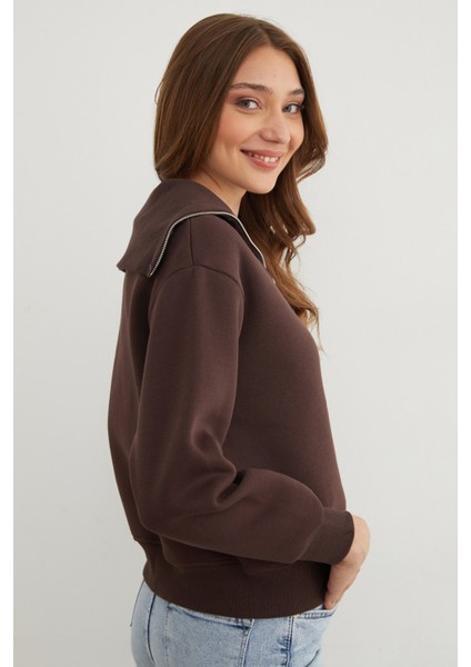 3 Iplik Kalp Nakışlı Yarım Fermuarlı Sweatshirt