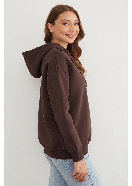 3 Iplik Rugby Nakışlı Kapüşonlu Sweatshirt