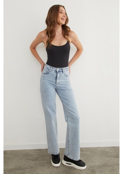 Basic Ip Askılı Çıtçıtlı Body fiyatları