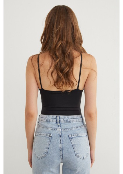 Basic Ip Askılı Çıtçıtlı Body indirimleri