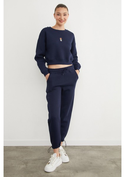 3 Iplik Ayıcık Nakışlı Bisiklet Yaka Sweatshirt fiyatları