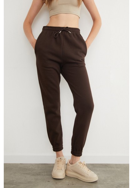 3 Iplik Bağlamalı Cepli Jogger Eşofman Altı fiyatları