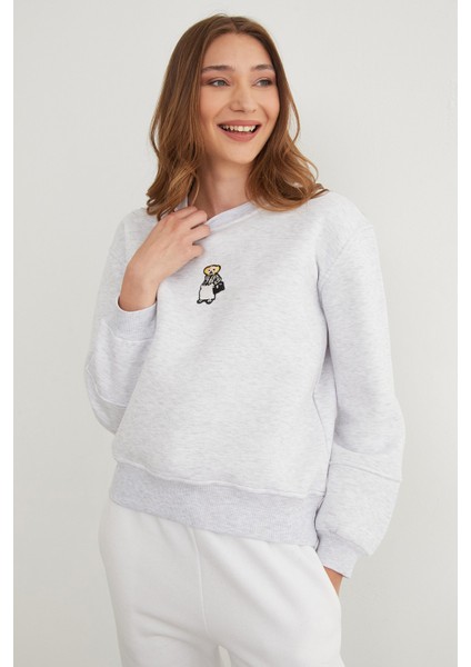 3 Iplik Ayıcık Nakışlı Bisiklet Yaka Sweatshirt