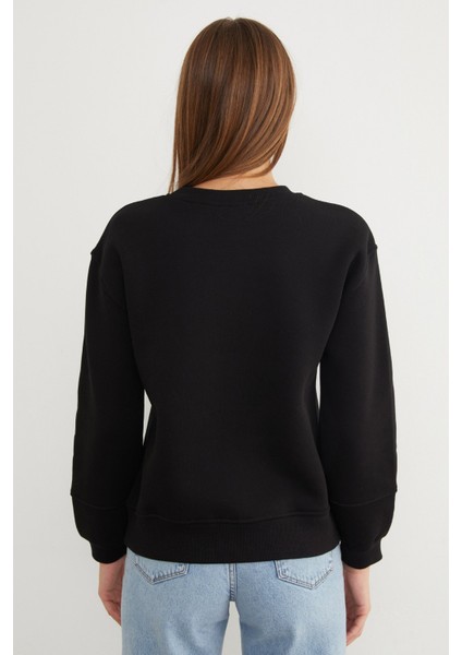 3 Iplik Taş Işlemeli Ayıcık Nakışlı Sweatshirt