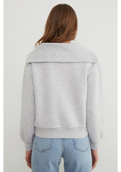 3 Iplik Ayıcık Nakışlı Yarım Fermuarlı Sweatshirt