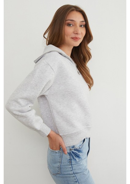 3 Iplik Ayıcık Nakışlı Yarım Fermuarlı Sweatshirt