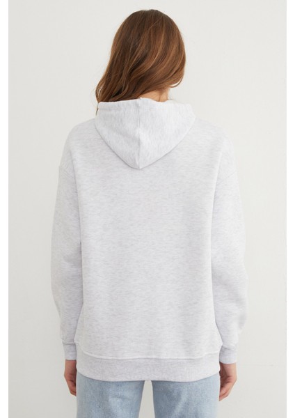 3 Iplik Fiyonk Işlemeli Kapüşonlu Sweatshirt indirimleri