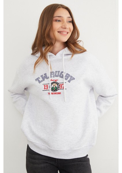 3 Iplik Rugby Nakışlı Kapüşonlu Sweatshirt fiyatları