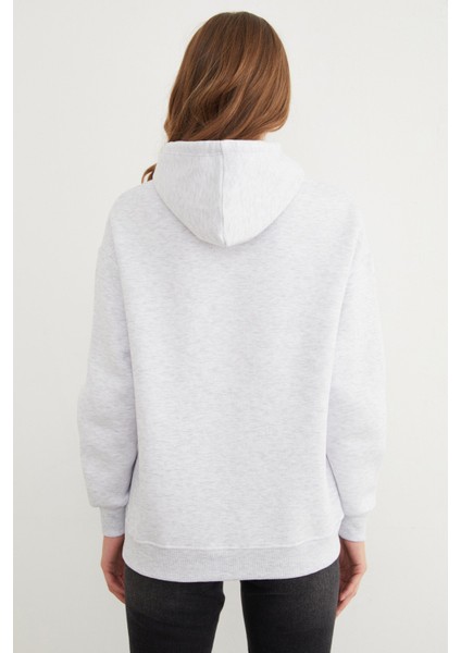 3 Iplik Rugby Nakışlı Kapüşonlu Sweatshirt indirimleri