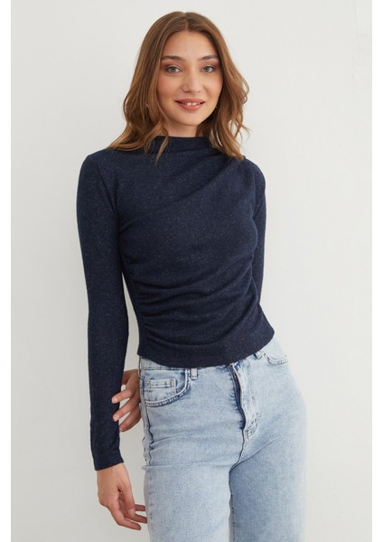 Yanı Drapeli Dik Yaka Triko Bluz modelleri