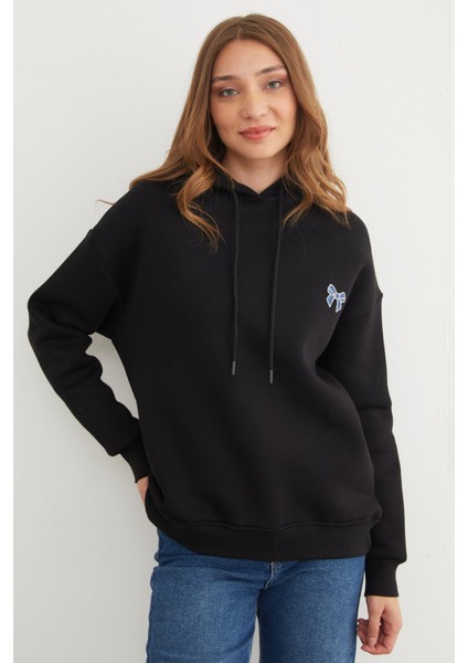 3 Iplik Fiyonk Işlemeli Kapüşonlu Sweatshirt