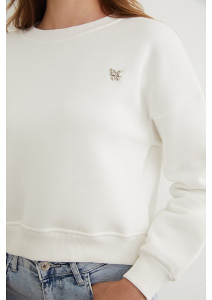 3 Iplik Metal Kelebek Aksesuarlı Sweatshirt indirimleri
