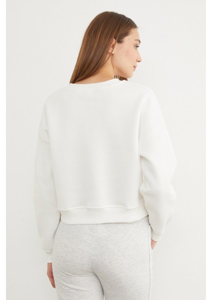 3 Iplik Ayıcık Nakışlı Bisiklet Yaka Sweatshirt