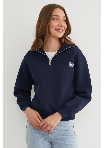3 Iplik Kalp Nakışlı Yarım Fermuarlı Sweatshirt fırsatları