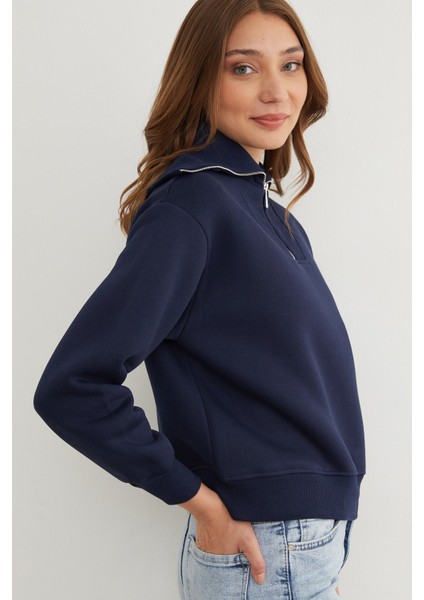 3 Iplik Kalp Nakışlı Yarım Fermuarlı Sweatshirt