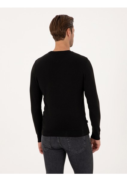 Erkek Siyah Slim Fit Bisiklet Yaka Basic Triko Kazak 50314192-VR046 indirimleri