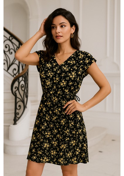 Siyah Sarı Çiçek Desenli V Yaka Elbise modelleri