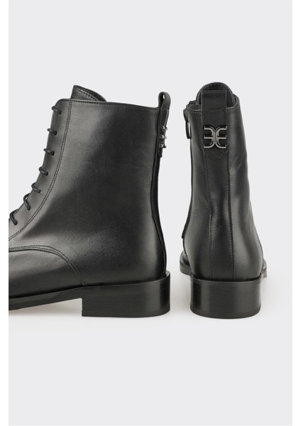 Siyah Deri Kadın Günlük Bot fırsatları