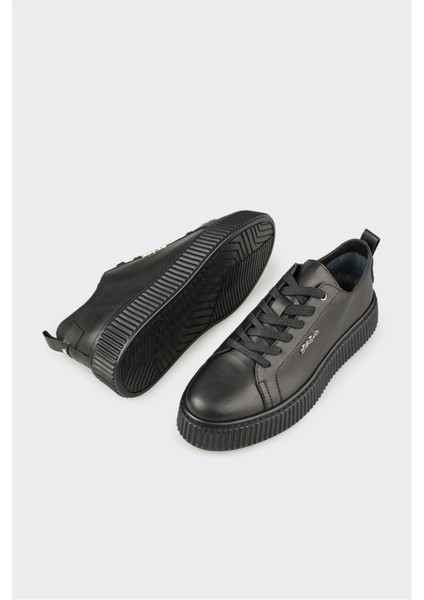 Siyah Deri Erkek Spor Ayakkabı modelleri