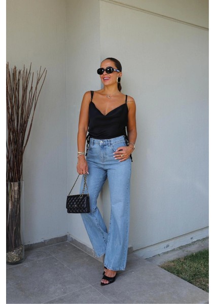 Mavi Taşlamalı Jean Pantolon