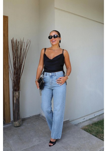 Mavi Taşlamalı Jean Pantolon fiyatları