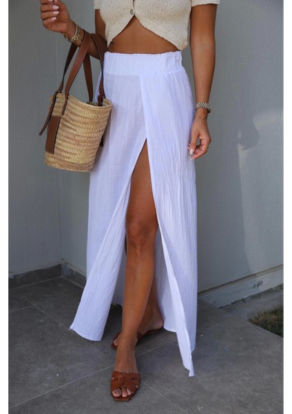 Beyaz Derin Yırtmaç Detay Etek fiyatları