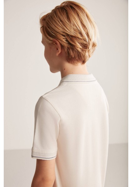 Vintage Görünümlü Kırık Beyaz Polo Yaka Çocuk T-Shirt modelleri