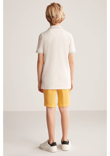 Vintage Görünümlü Kırık Beyaz Polo Yaka Çocuk T-Shirt fırsatları