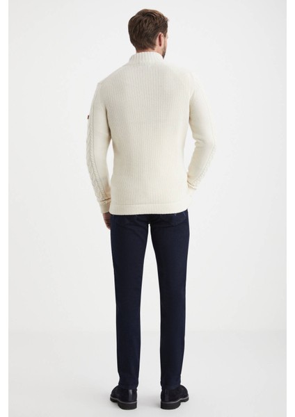 Kaşmir Karışımlı Aspen Logolu Ekru Yün Ceket indirimleri