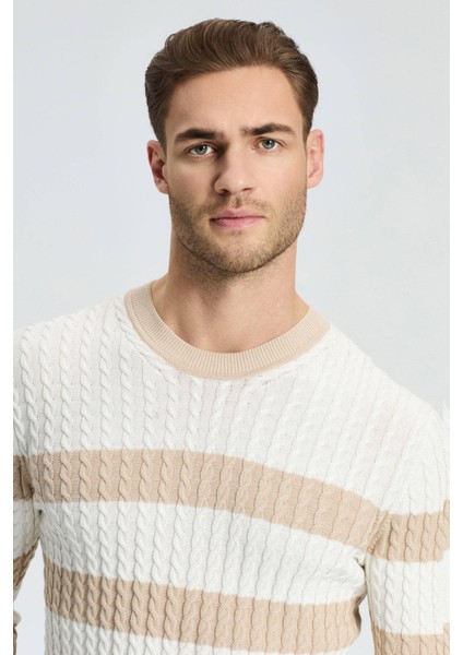 Saç Örgü Desenli Krem Rengi Ince Yazlık Triko