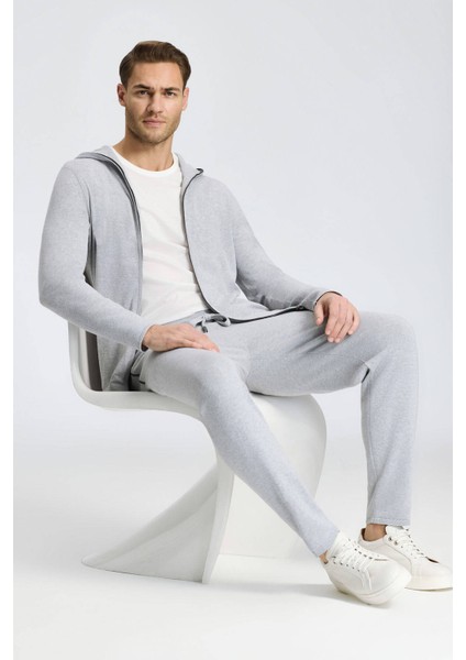 Bağcıklı Açık Gri Slim Fit Triko Pantolon fiyatları