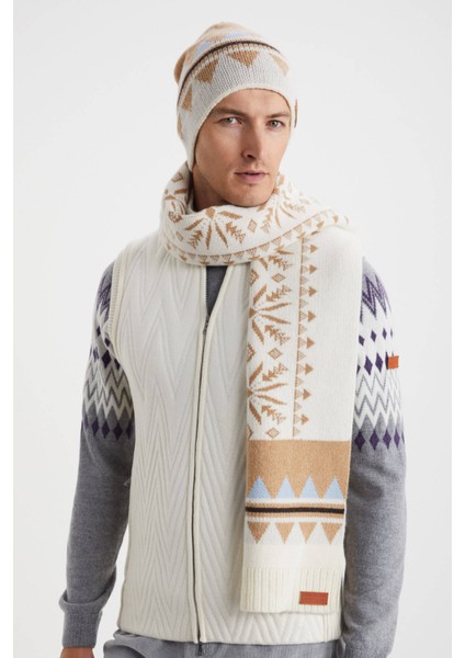 Desenli Kaşmir Karışım Ekru Bere modelleri