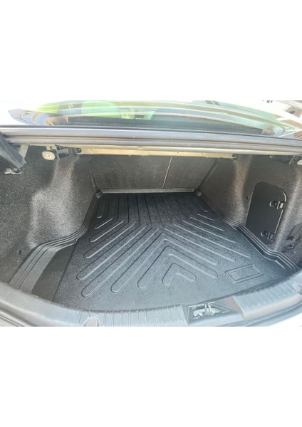 Mazda 3 Sedan 2013-2018 Bagaj Havuzu Bmy