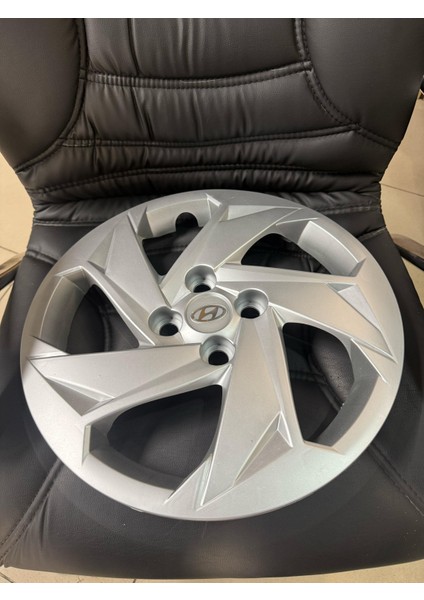 15 Inc Hundai I20 Jant Kapagı Takımı 4lü Set fiyatları