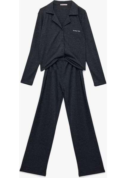 Rahat Kalıp Uzun Kollu Klasik Yaka Düğmeli Pijama Takımı modelleri