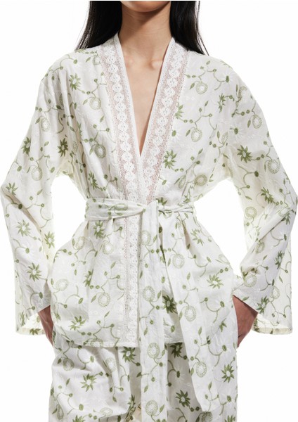 Pamuklu Floral Işlemeli Fisto Kruvaze Oversize Kimono Ceket modelleri