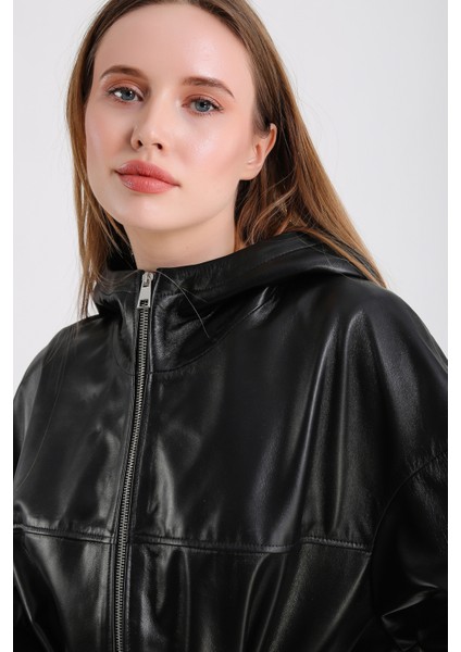 Alicia Kadın Kapüşonlu Deri Mont fırsatları