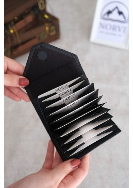 Akordiyon Hakiki Deri Kartlık