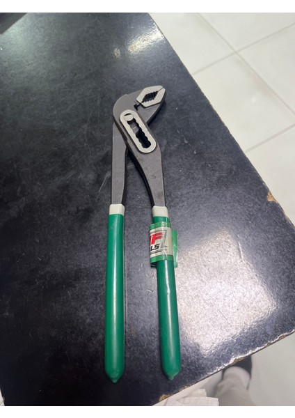 Karga burunlu ford pense