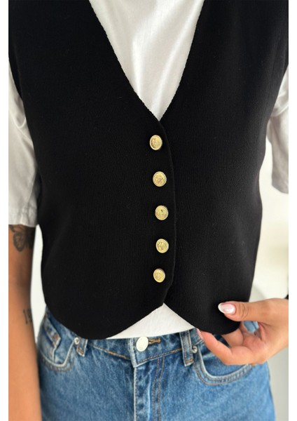 Kadın Düğmeli Triko Yelek – Modern & Katmanlı Stil fırsatları