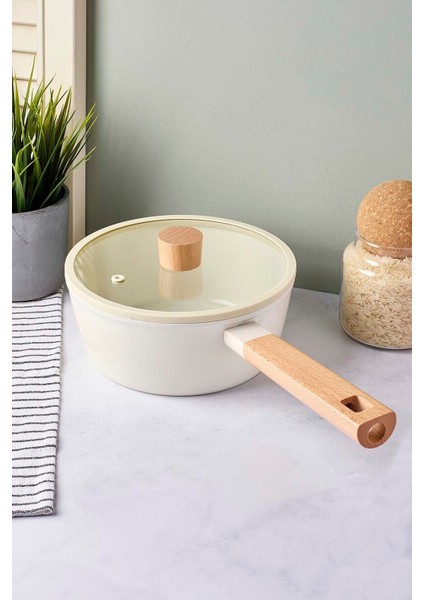 Cookwood Beige Indüksiyon Tabanlı Ahşap Saplı Kapaklı Seramik Tencere 20 cm