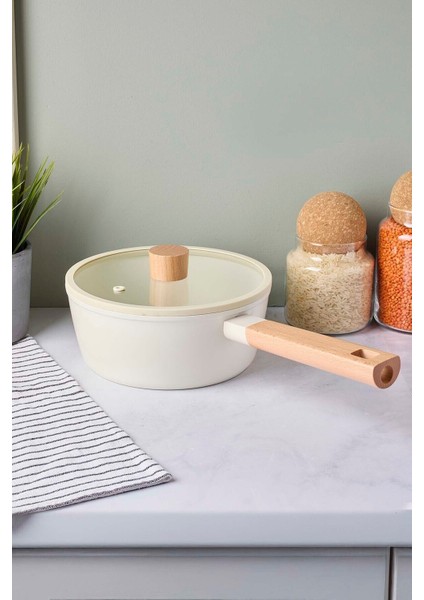 Cookwood Beige Indüksiyon Tabanlı Ahşap Saplı Kapaklı Seramik Tencere 20 cm fırsatları