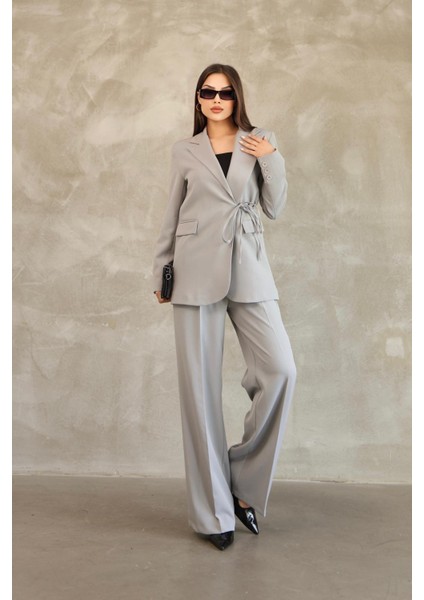 Kadın Gri Yandan Bağlamalı Blazer Ceket Pantolon Takım