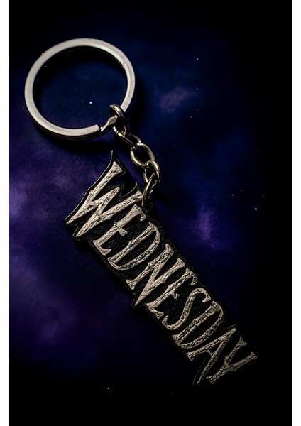 Wednesday Yazılı Dizi Anahtarlık – Gotik Tarz 3D Baskı Koleksiyon ve Hediye Aksesuar